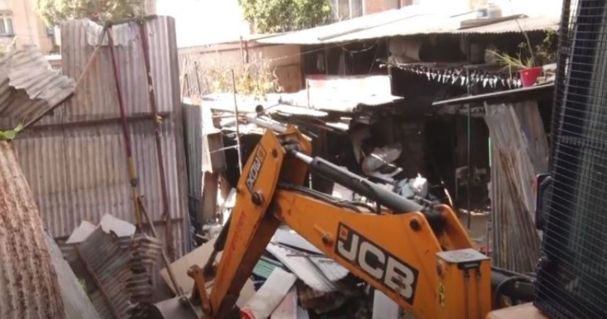 काठमाडौँ महानगरद्वारा कवाडी संकलन केन्द्रमा पुन: डोजर चलाइयो