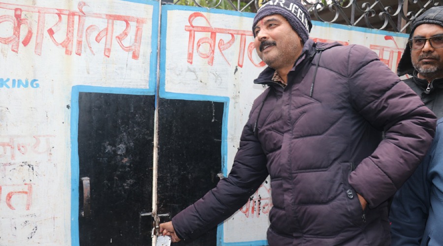 विराटनगरमा ३० जना बिचौलिया पक्राउ, विरोधमा तालाबन्दी